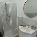 בית הארחה Niu 4*